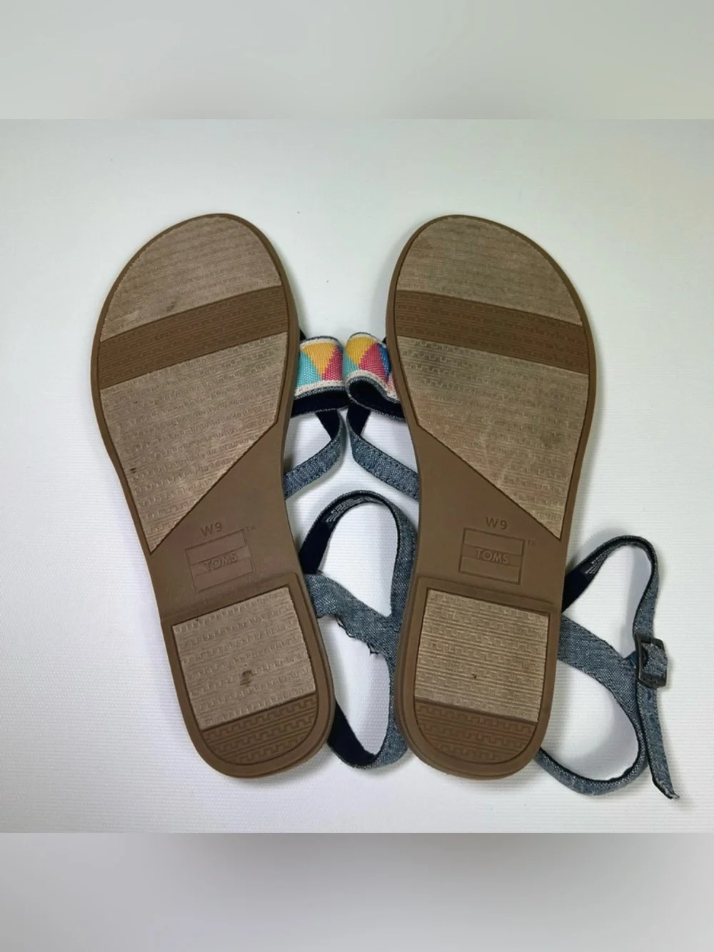 Toms tom’s lexie